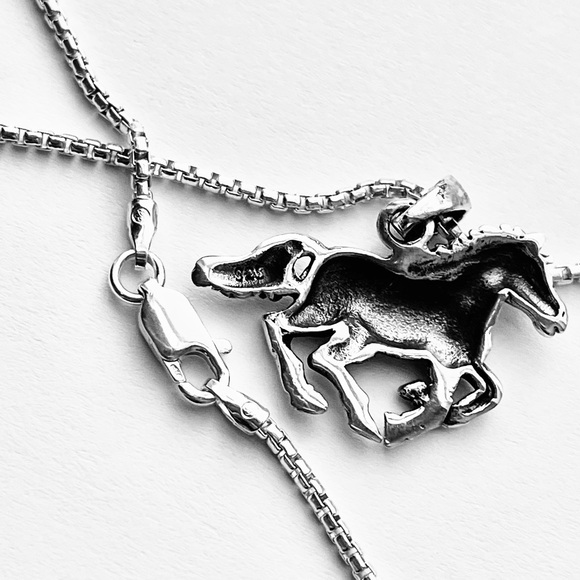 Sterling Silver Unisex Horse Necklace, Animal Necklaces, Stallion Chain, Mustang - Picture 11 of 11
